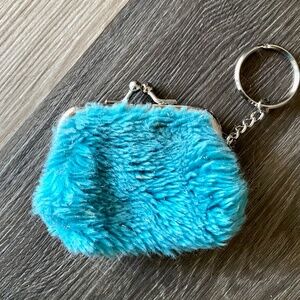 VTG 1960s Fuzzy Blue Change Purse Keychain